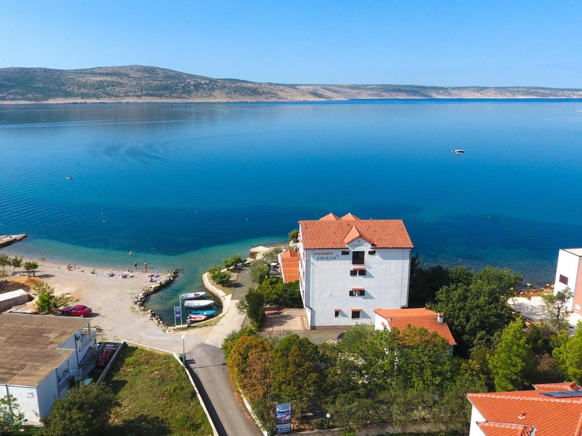 Pansion Croatia Bed and Breakfast Starigrad Paklenica Esterno foto