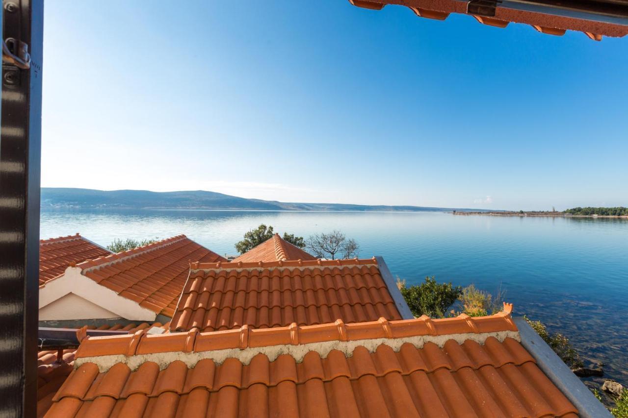 Pansion Croatia Bed and Breakfast Starigrad Paklenica Esterno foto